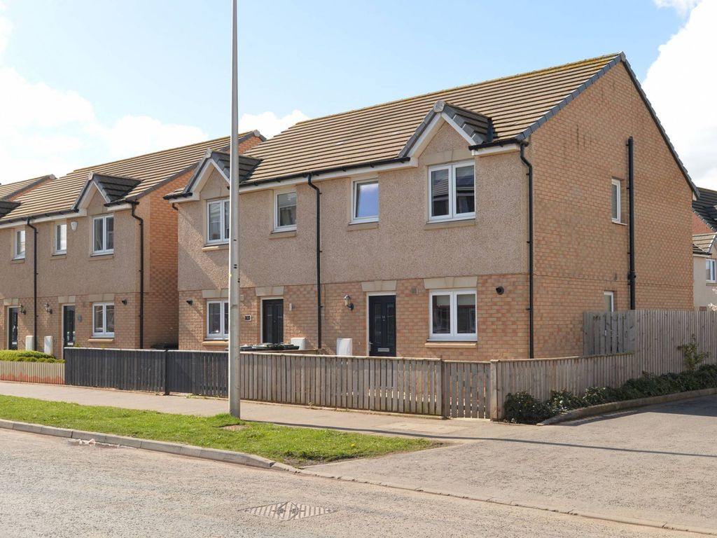 3 bed semidetached house for sale in Milligan Drive, The Wisp