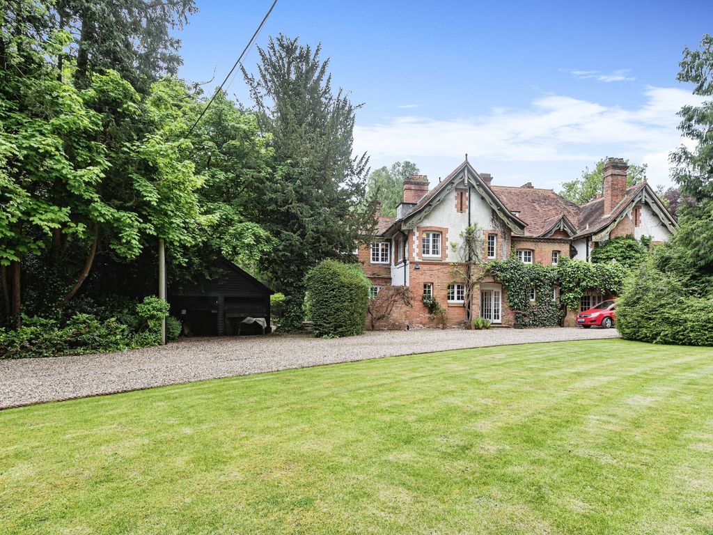 4 bed semidetached house for sale in Goring Heath, Reading RG8 Zoopla