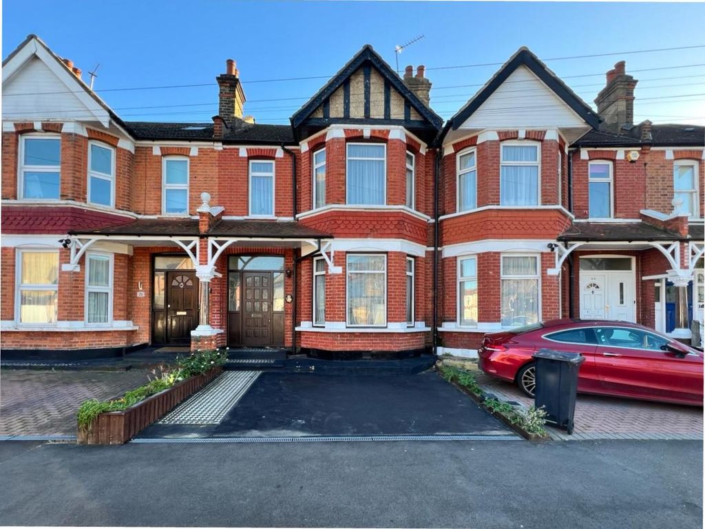 3 bed terraced house for sale in Water Lane, Ilford IG3, £595,000 Zoopla