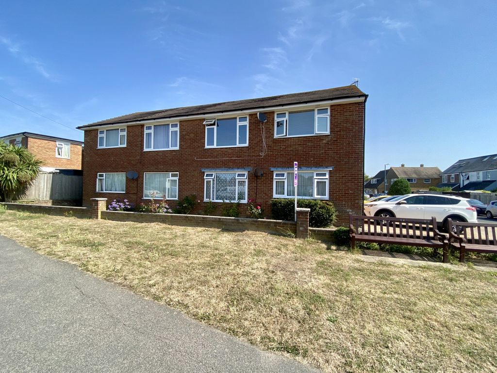 2 bed flat for sale in Glynde Court, Westfield Close, Polegate, East
