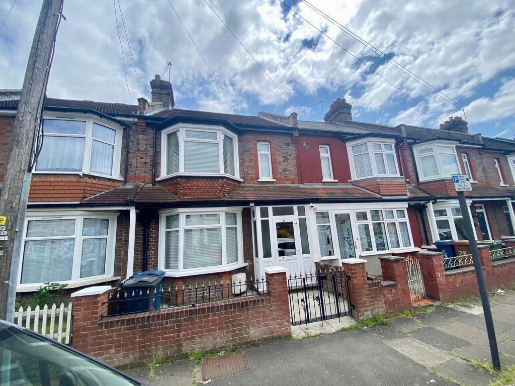 3 bed terraced house for sale in Havelock Road, Wealdstone HA3 Zoopla