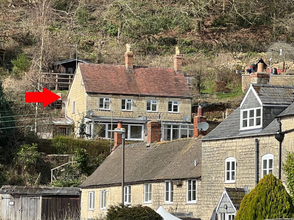 2 bed cottage for sale in The Close, Stroud GL6 Zoopla