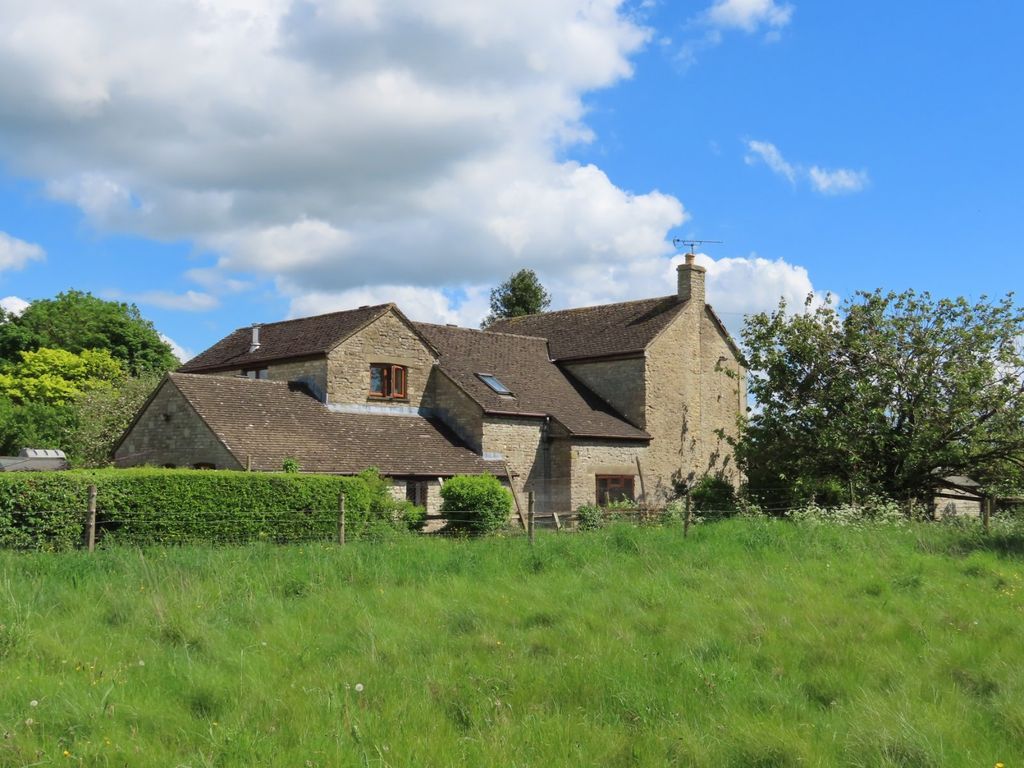 4 bed detached house for sale in Frampton Mansell, Stroud