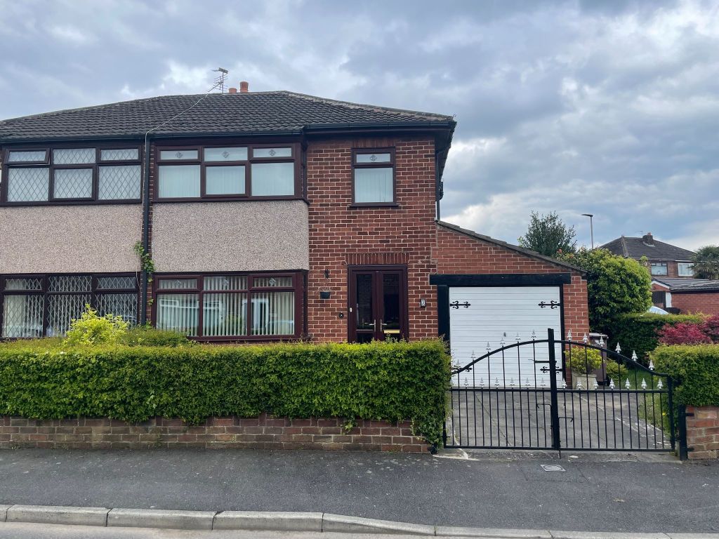 3 bed semidetached house for sale in Fosters Grove, Haydock, St