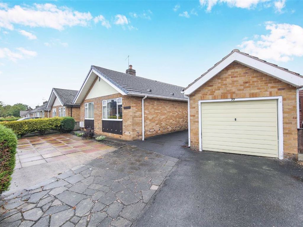 2 bed detached bungalow for sale in Ling Road, Walton, Chesterfield S40
