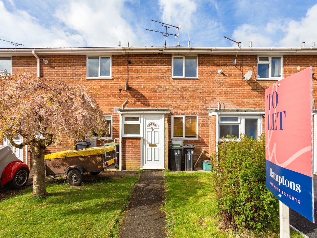 2 bed terraced house to rent in Pear Tree Close, Alderholt