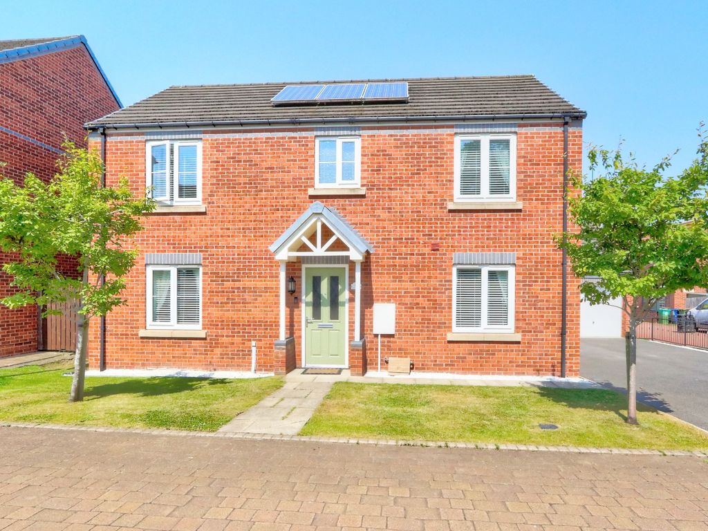 4 bed detached house for sale in Maddison Grove, Normanby TS6 Zoopla