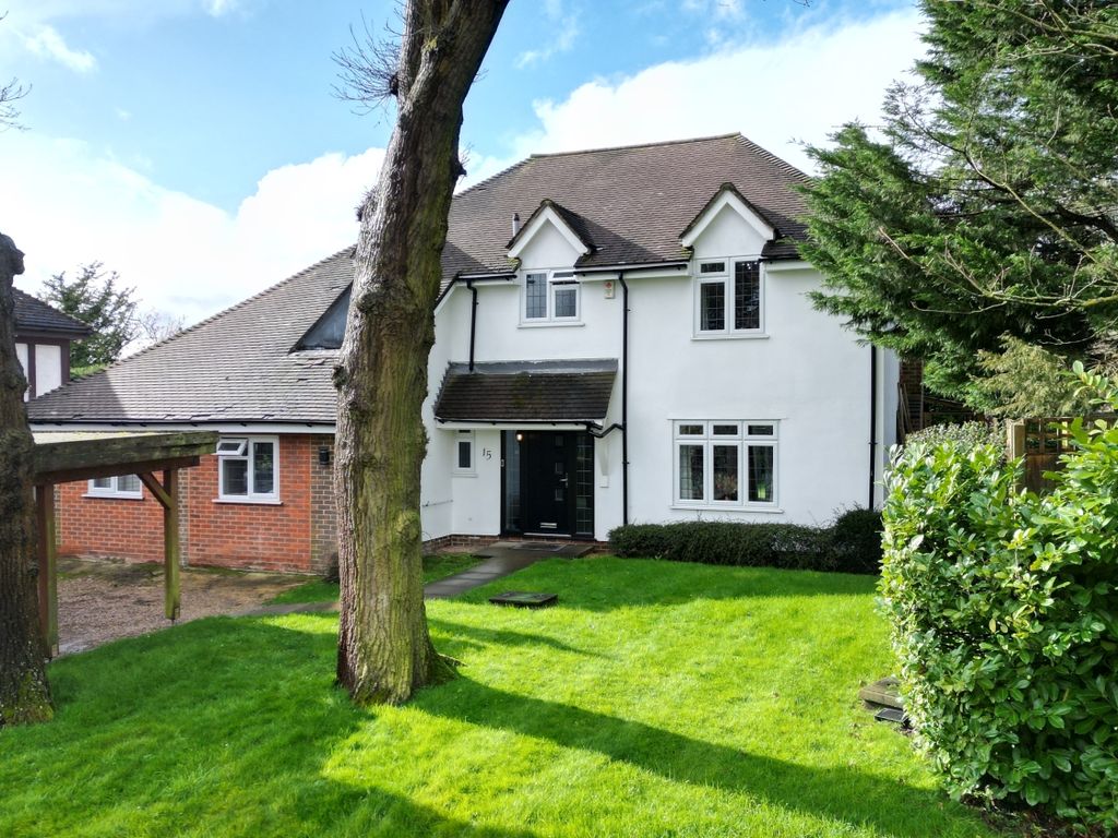 5 bed detached house for sale in Pipers Green Lane, Edgware HA8, £1,250,000 Zoopla