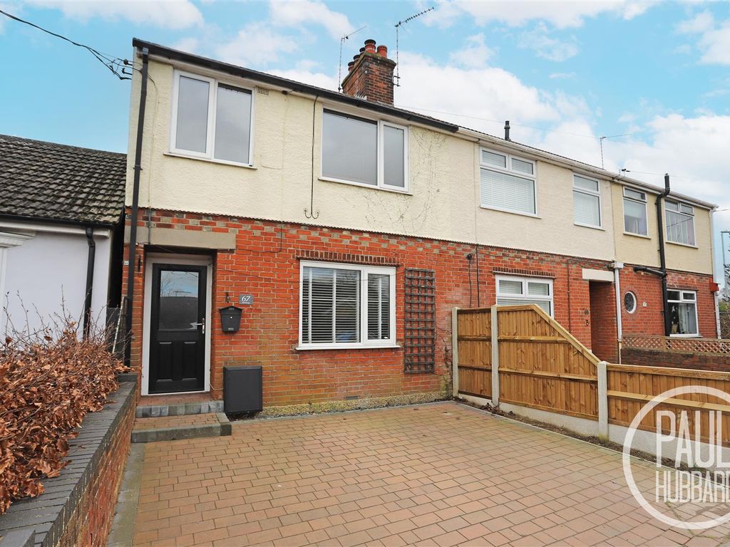 3 bed semidetached house to rent in Blackheath Road, Pakefield NR33, £