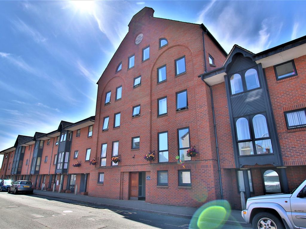 2 bed detached house for sale in The Maltings, Station Street