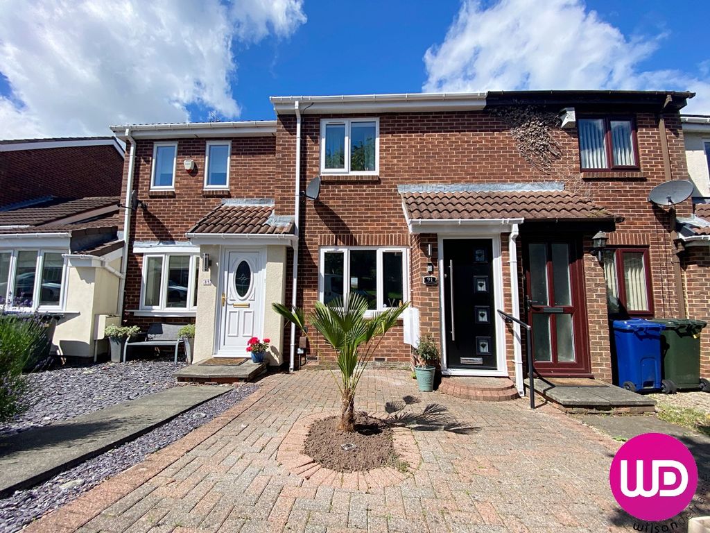 2 bed terraced house for sale in Grosvenor Way, Chapel Park, Newcastle
