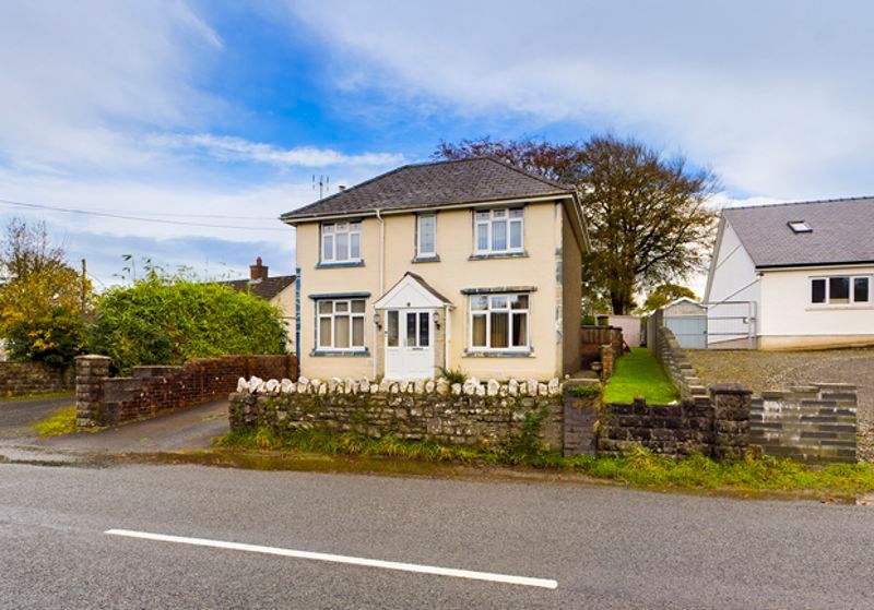 3 bed detached house for sale in LlanfihangelArArth, Pencader SA39