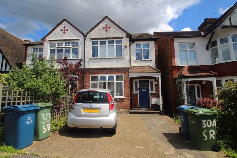 2 bed flat for sale in Salisbury Road, HarrowOnTheHill, Harrow HA1