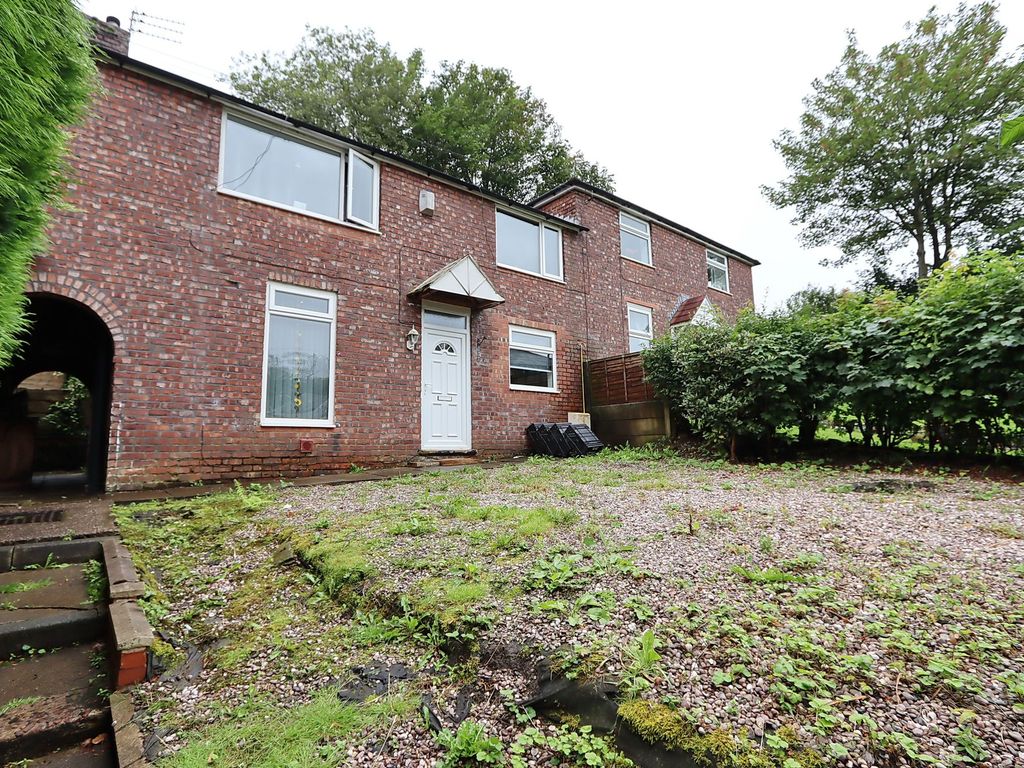 3 bed terraced house to rent in Scholes Walk, Prestwich M25, £975 pcm