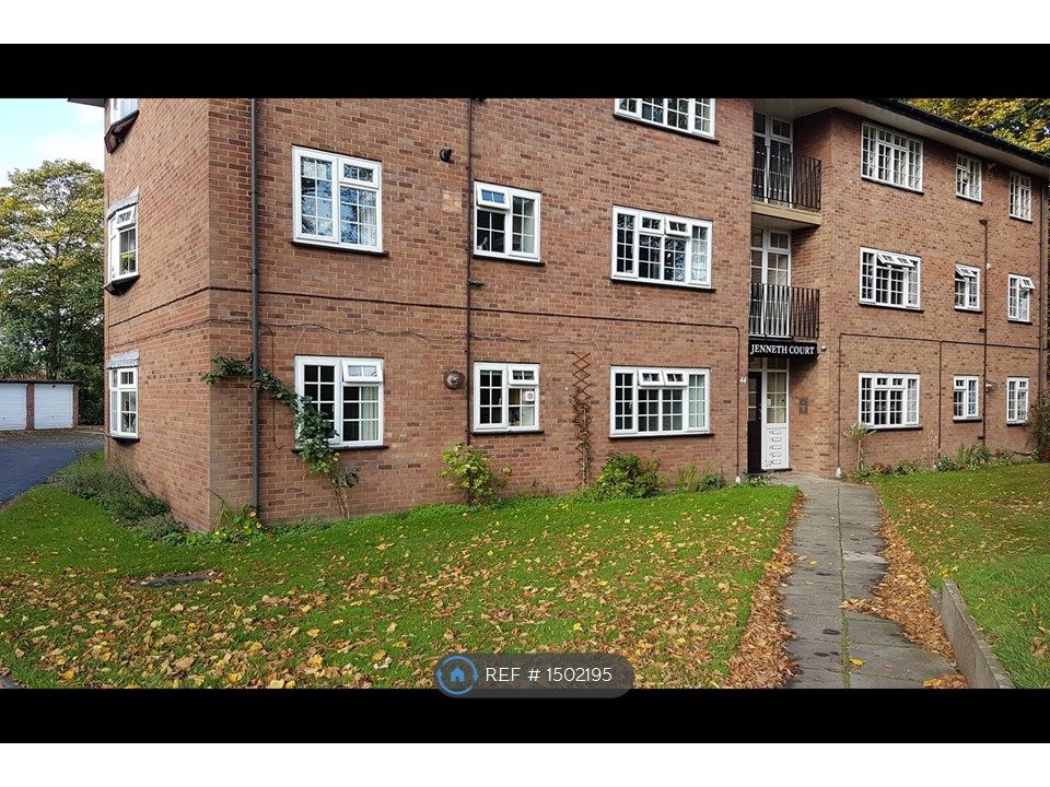 2 bed flat to rent in Court, Stockport SK4 Zoopla