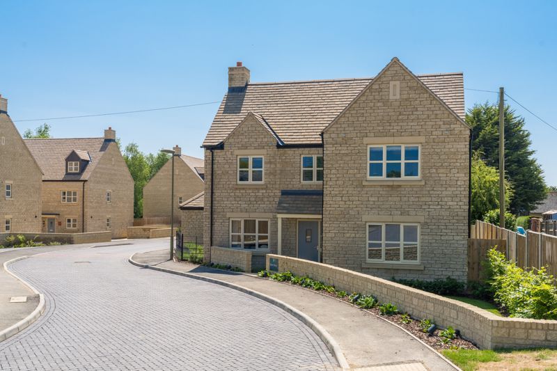 New home, 5 bed detached house for sale in The Hailey, Abbey Green