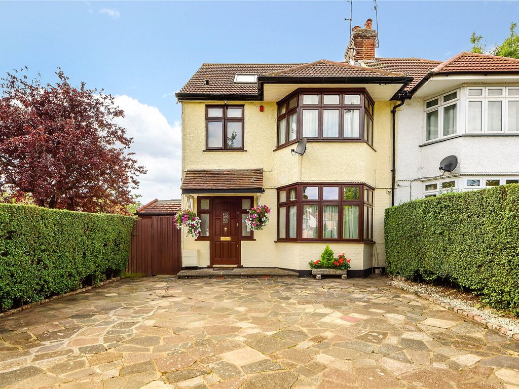 5 bed semidetached house for sale in Kenton Lane, Harrow, Middlesex