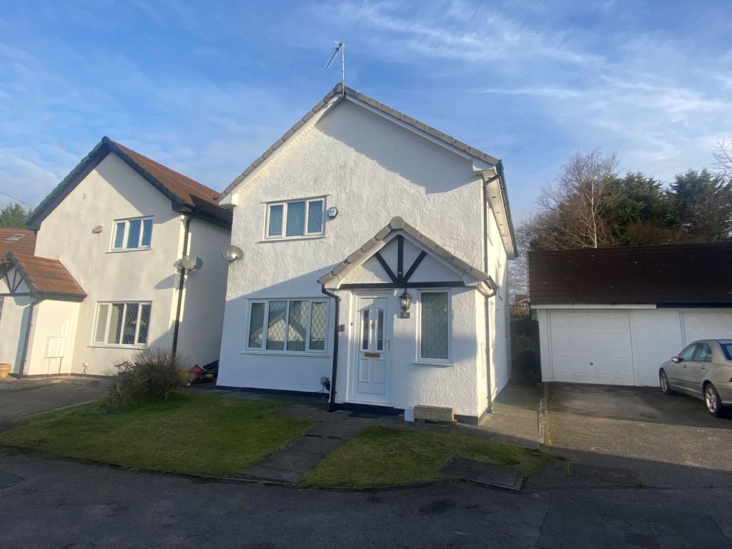 3 bed detached house for sale in Ridingfold Lane, Worsley M28 Zoopla