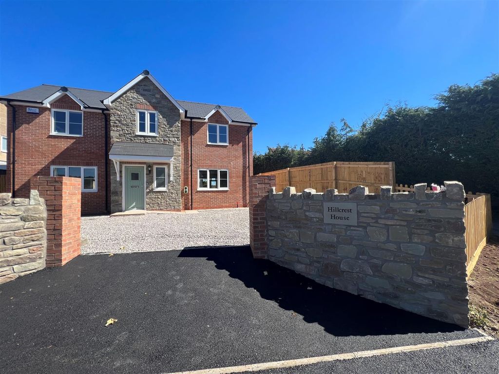 New home, 4 bed detached house for sale in Dean Road, Newnham GL14 Zoopla