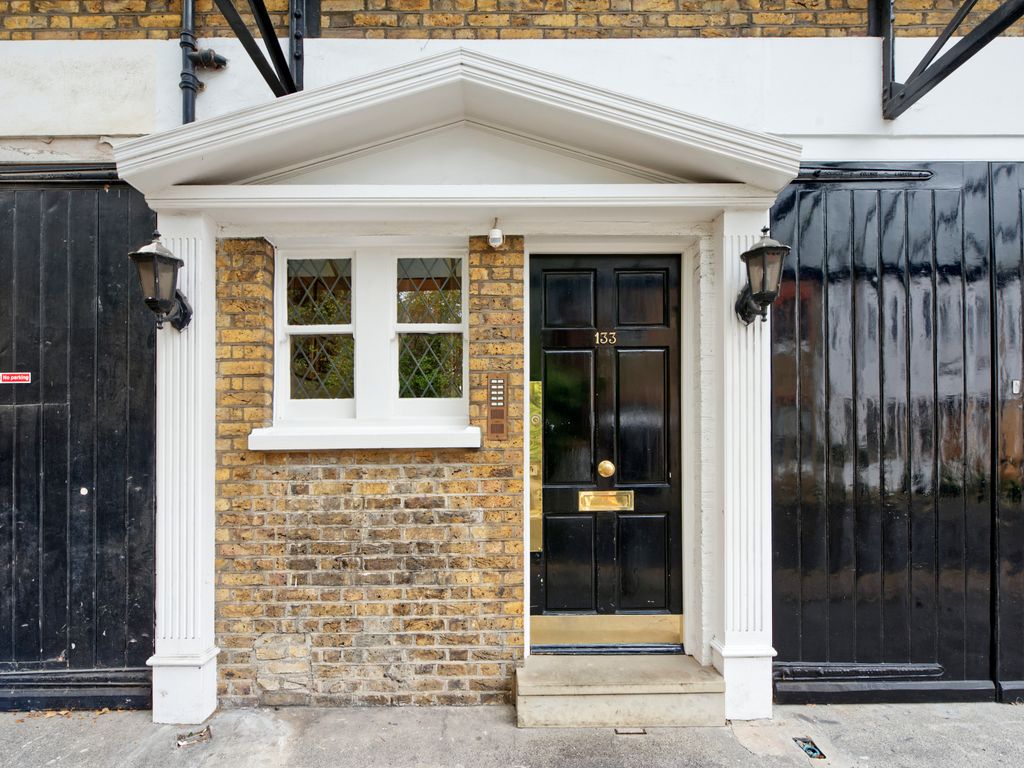 1 bed flat for sale in Pavilion Road, London SW1X, £985,000 Zoopla