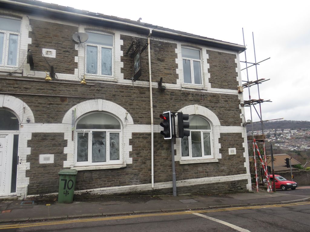 2 bed property to rent in Llantrisant Road, Graig, Pontypridd CF37 Zoopla