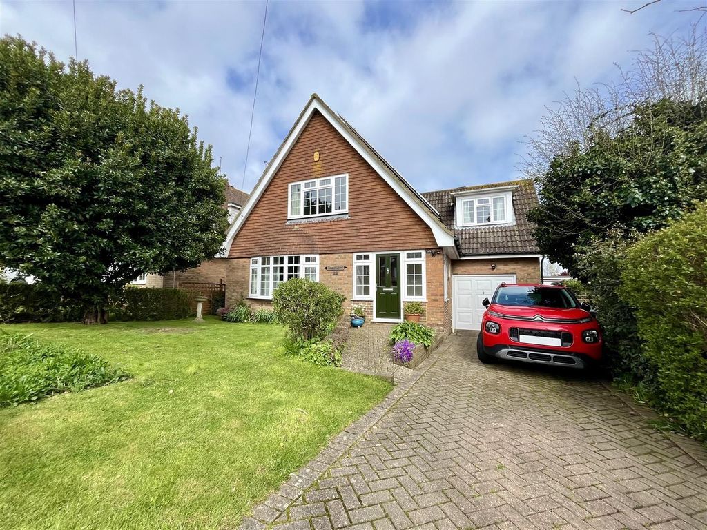 3 bed detached house for sale in Waites Lane, Fairlight, Hastings TN35
