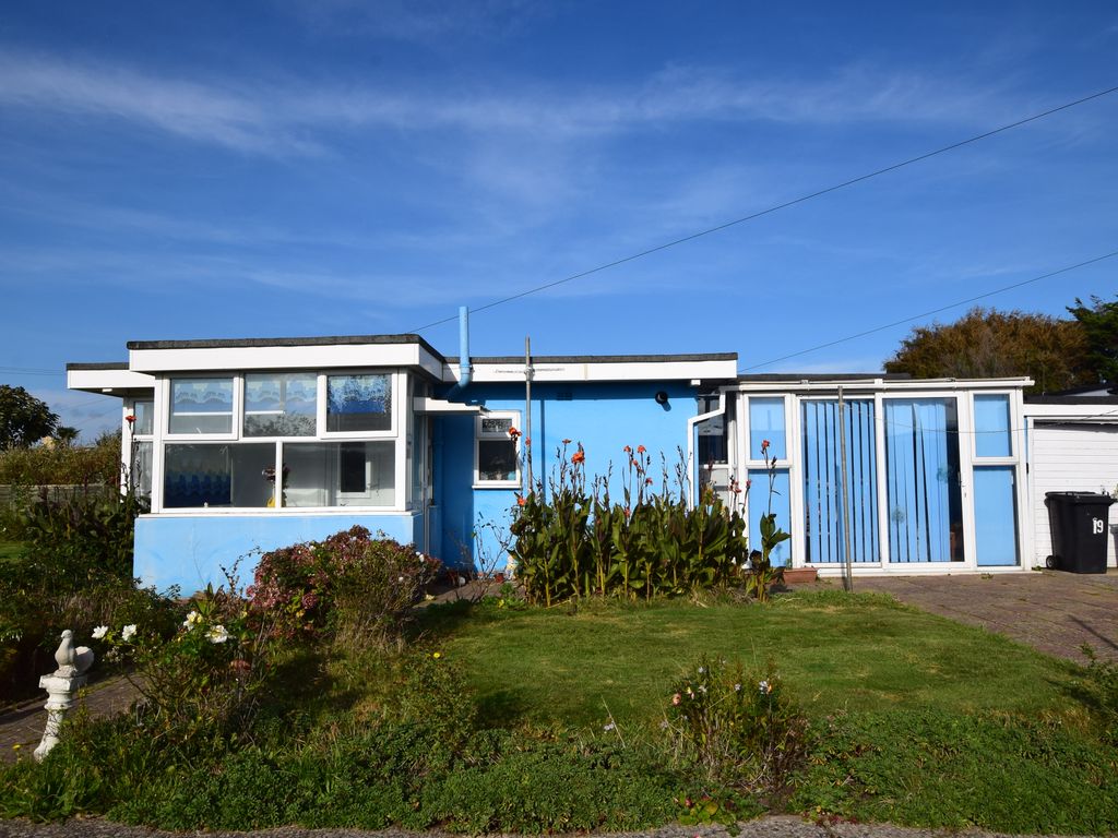 2 bed semidetached bungalow for sale in Camber Drive, Pevensey BN24, £