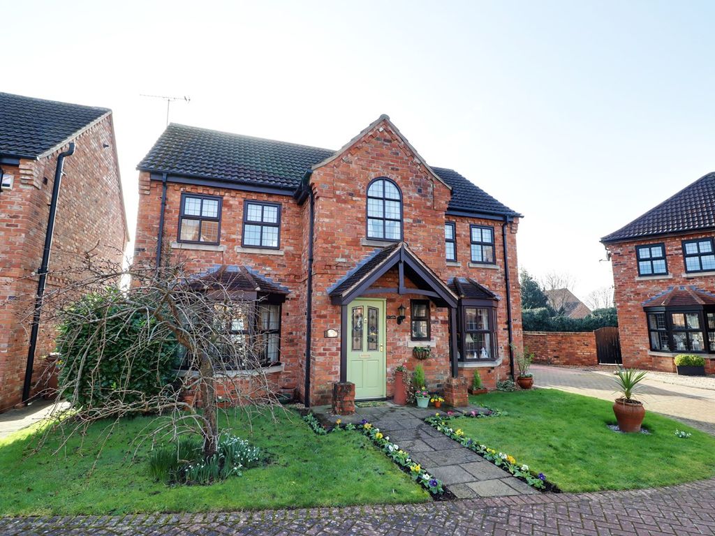 4 bed detached house for sale in Chatsworth Way, Haxey, Doncaster DN9