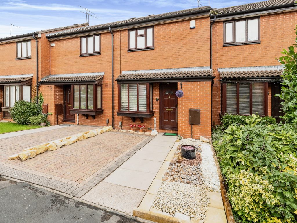 2 bed terraced house for sale in Austin Edwards Drive, Warwick CV34, £