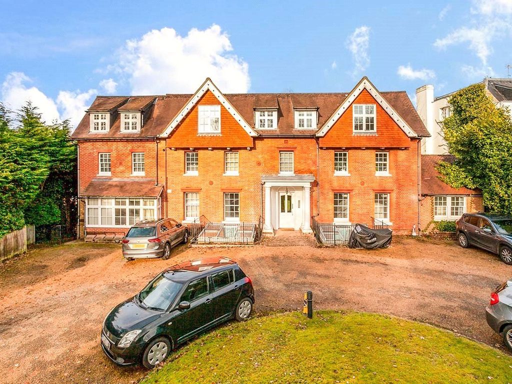 3 bed flat to rent in Down Road, Tunbridge Wells, Kent TN4 Zoopla