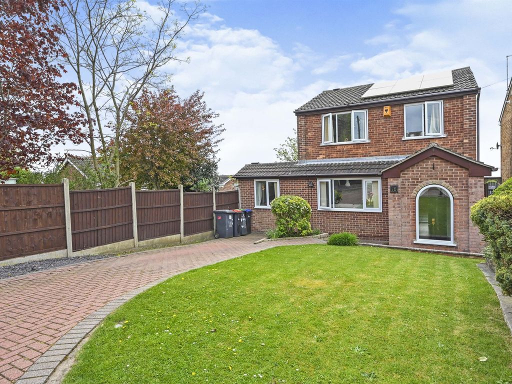 4 bed detached house for sale in Ontario Drive, Selston, Nottingham