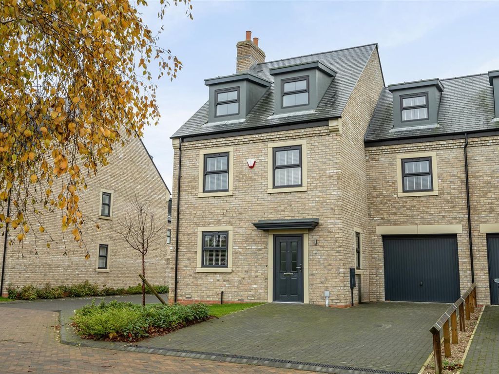 5 bed town house to rent in Mount Vale Gardens, York YO24, £2,750 pcm