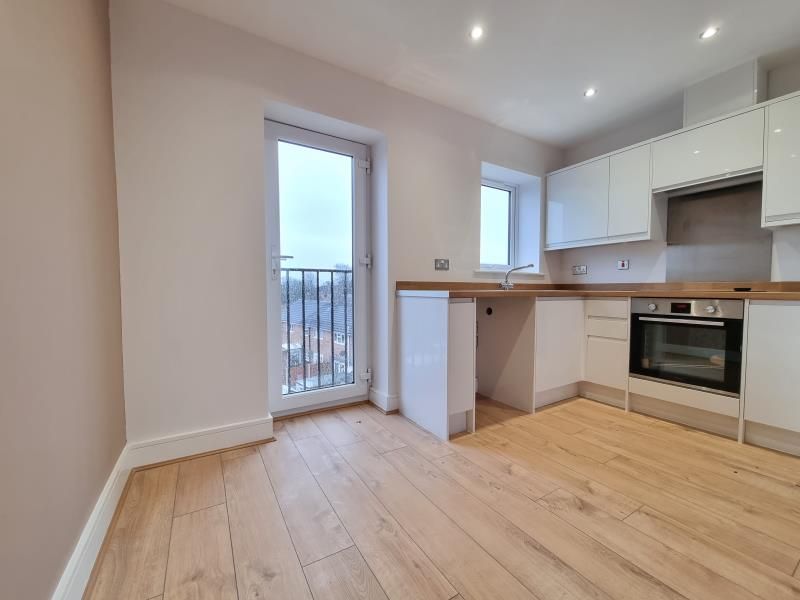 1 bed flat to rent in Lichfield Road, Willenhall WV12 Zoopla