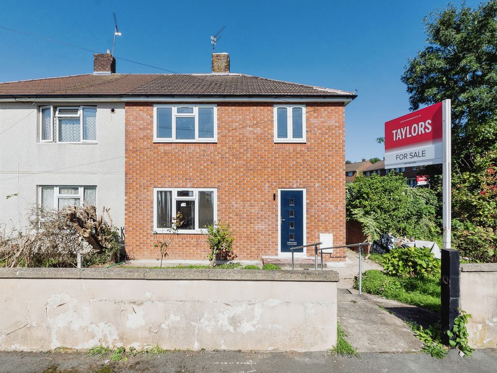 3 bed semidetached house for sale in Sheppard Road, Fishponds, Bristol