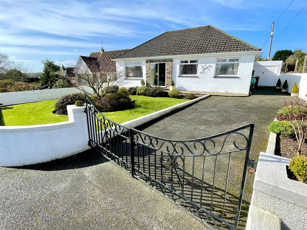 3 bed bungalow for sale in School Hill, Lanjeth, St. Austell PL26, £359,950 Zoopla