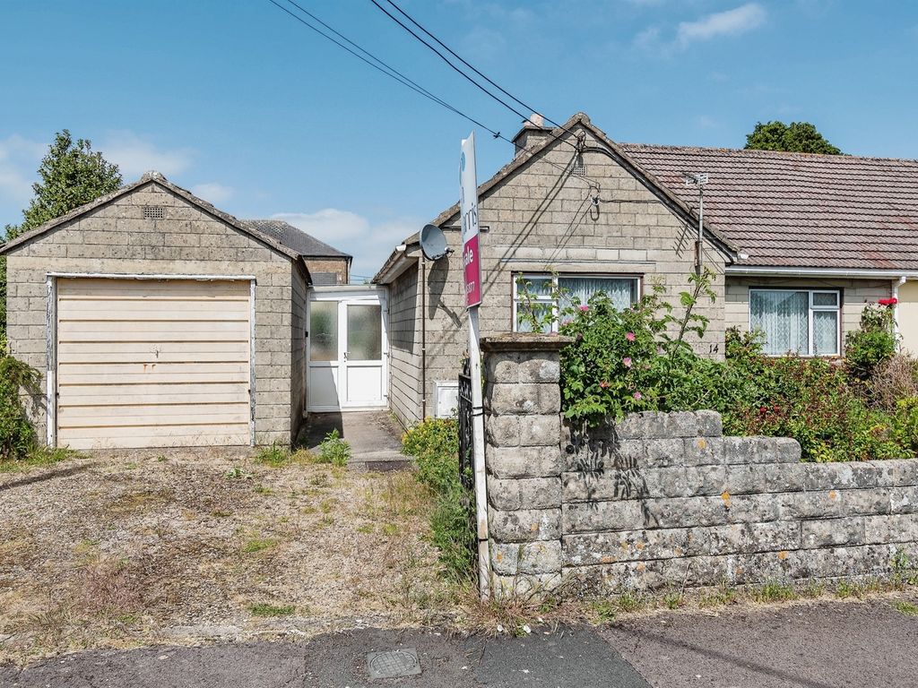 2 bed semidetached bungalow for sale in Arnolds Mead, Corsham SN13