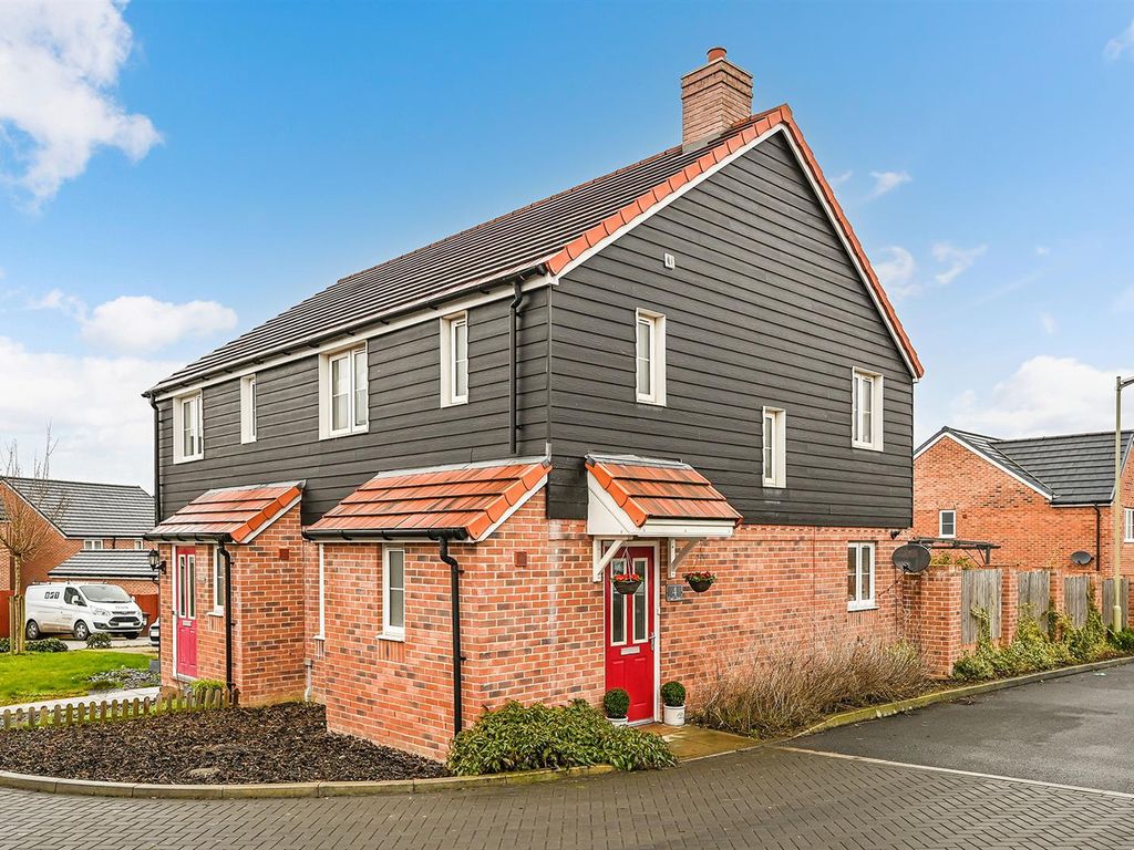 3 bed semidetached house for sale in Foal Close, Andover SP11 Zoopla