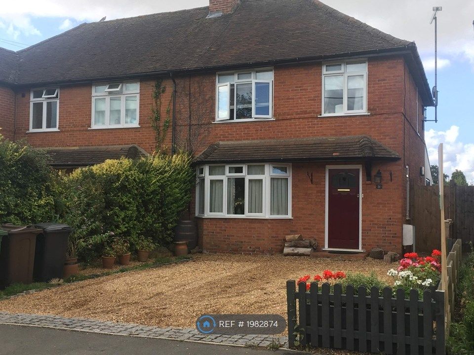 3 bed semidetached house to rent in Woodlands Road, Sonning Common