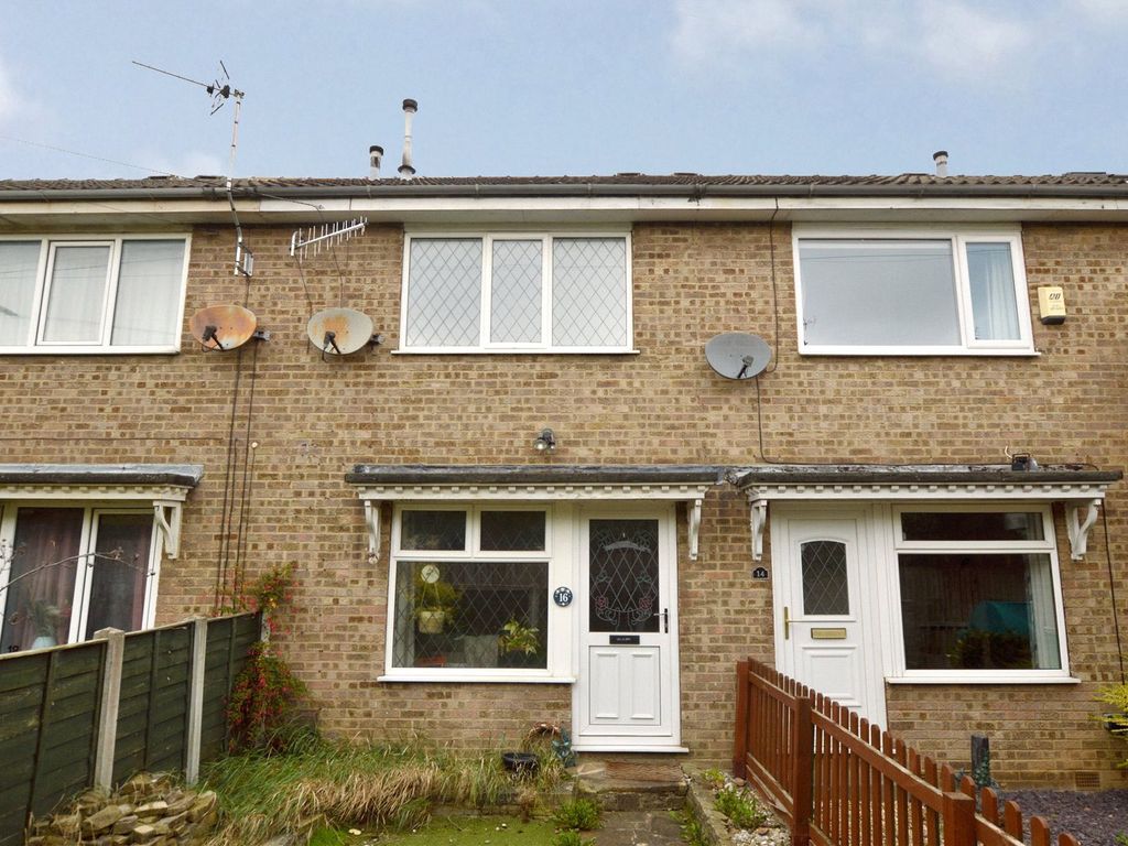 2 Bed Terraced House For Sale In Springbank Close Farsley Pudsey