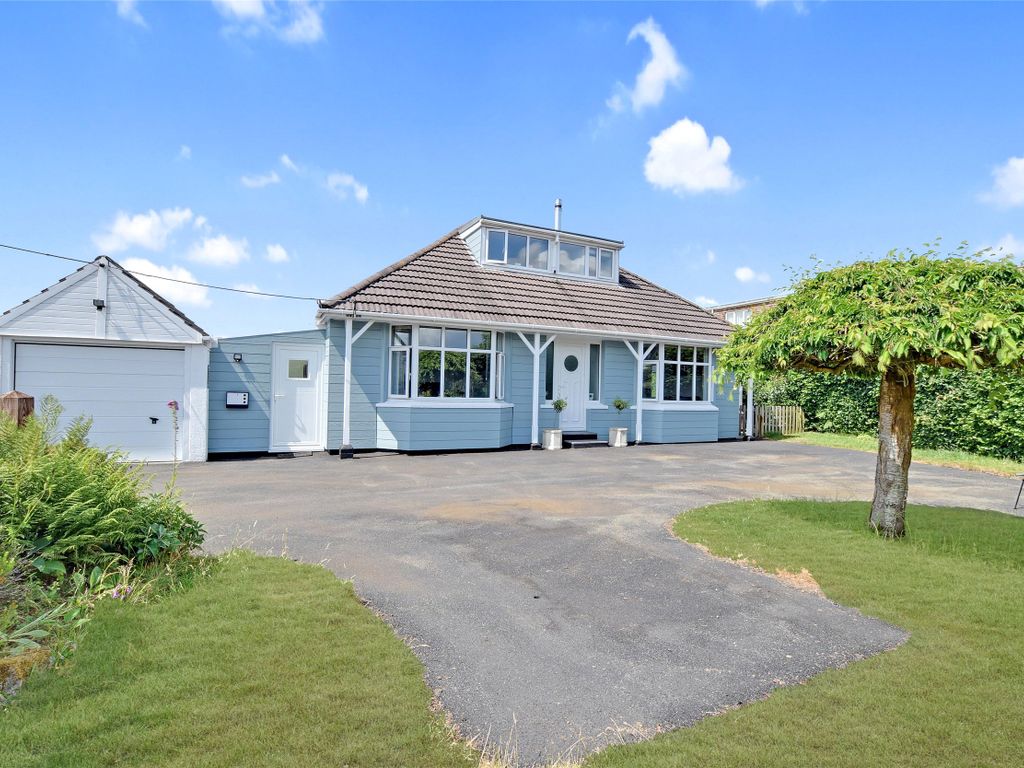 3 bed detached bungalow for sale in Bratton Fleming, Barnstaple, Devon