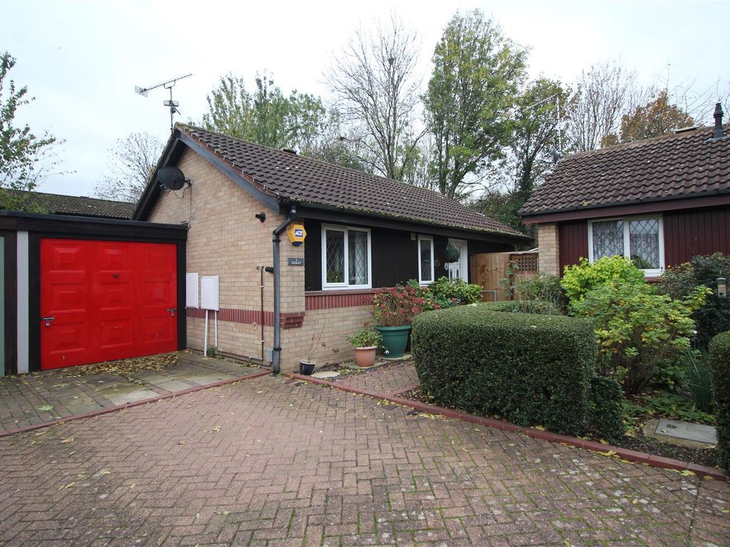 2 bed detached bungalow for sale in Sissley, Orton Goldhay