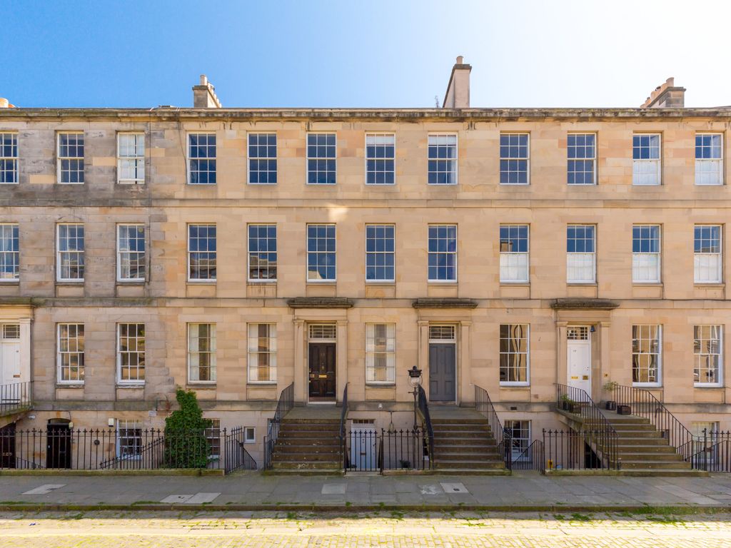 2 bed flat for sale in 17B Fettes Row, New Town, Edinburgh EH3 Zoopla