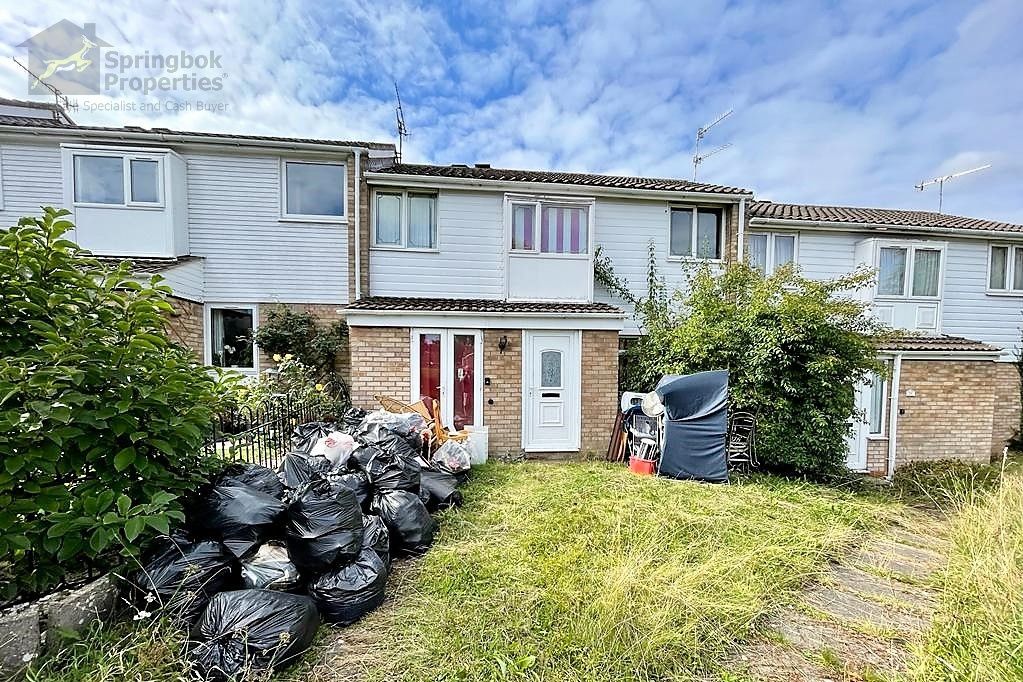 3 bed terraced house for sale in Little Park, Droitwich, Worcestershire