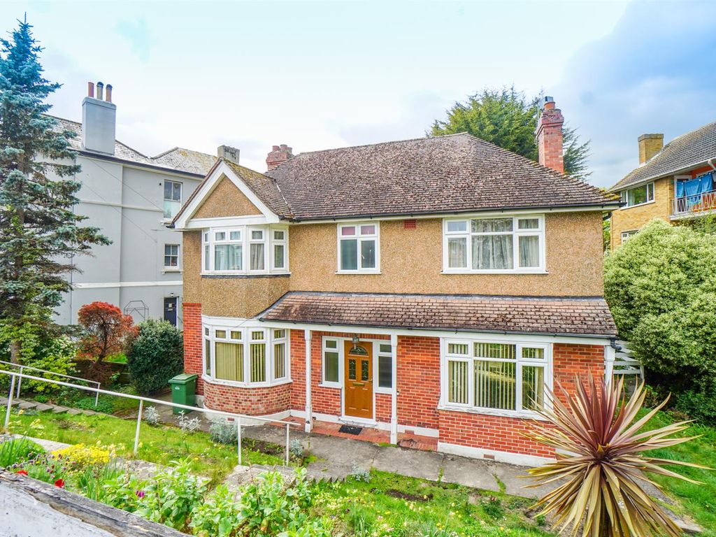 3 bed detached house for sale in St. Helens Park Road, Hastings TN34