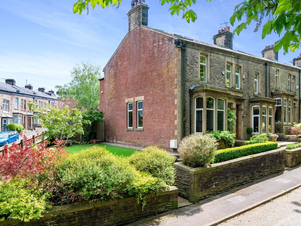 4 bed end terrace house for sale in Belgrave Road, Darwen BB3 Zoopla