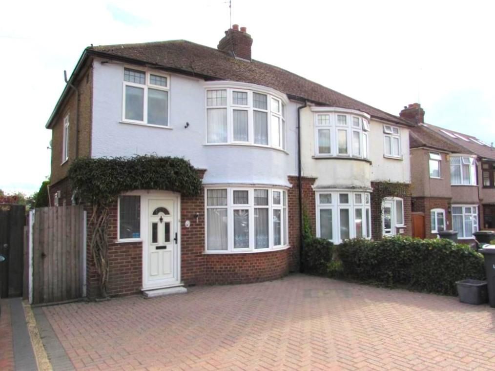 3 bed semidetached house for sale in Warden Hill Road, Warden Hills, Luton, Bedfordshire LU2, £