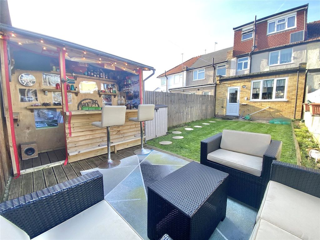 4 bed terraced house for sale in Sycamore Avenue, Sidcup DA15, £500,000