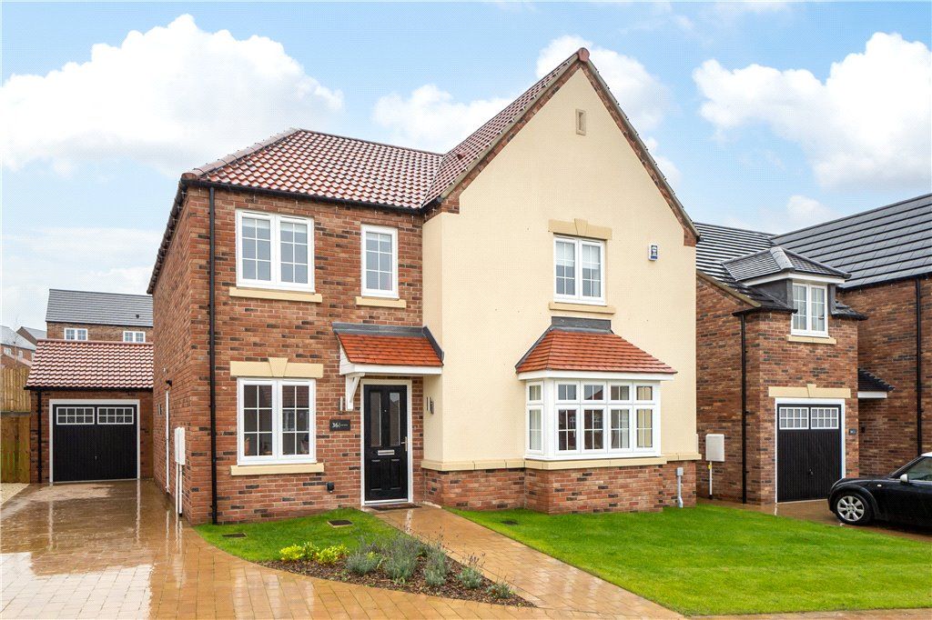 Ezart Avenue, Wetherby, West Yorkshire LS22  