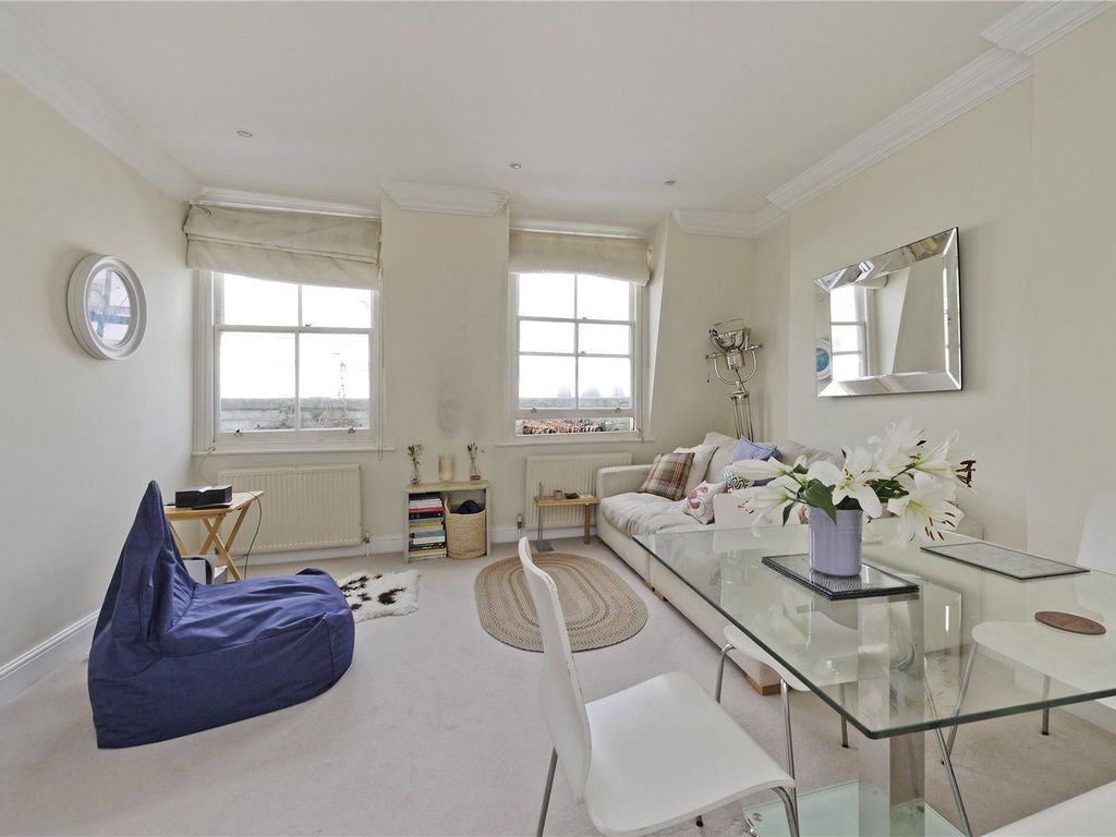 1 bed flat to rent in Westbourne Grove, Notting Hill, London, UK W2