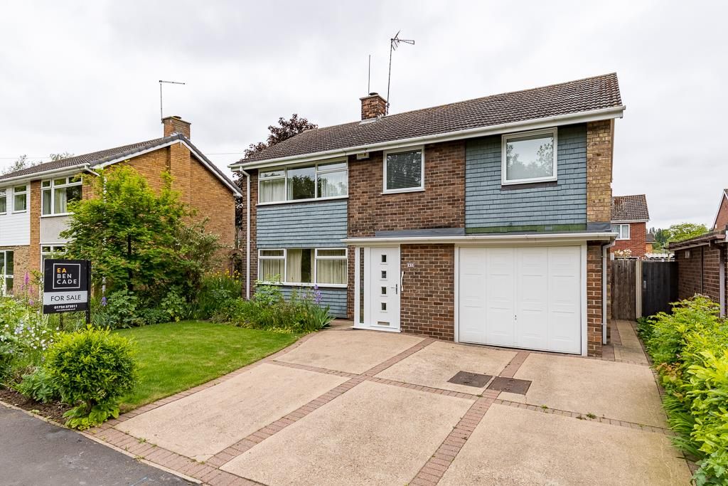 4 bed detached house for sale in Skelton Road, Scunthorpe DN17, £225,000 Zoopla